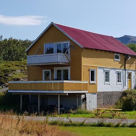 Farmer Apartment Laukvik Kültér fotó